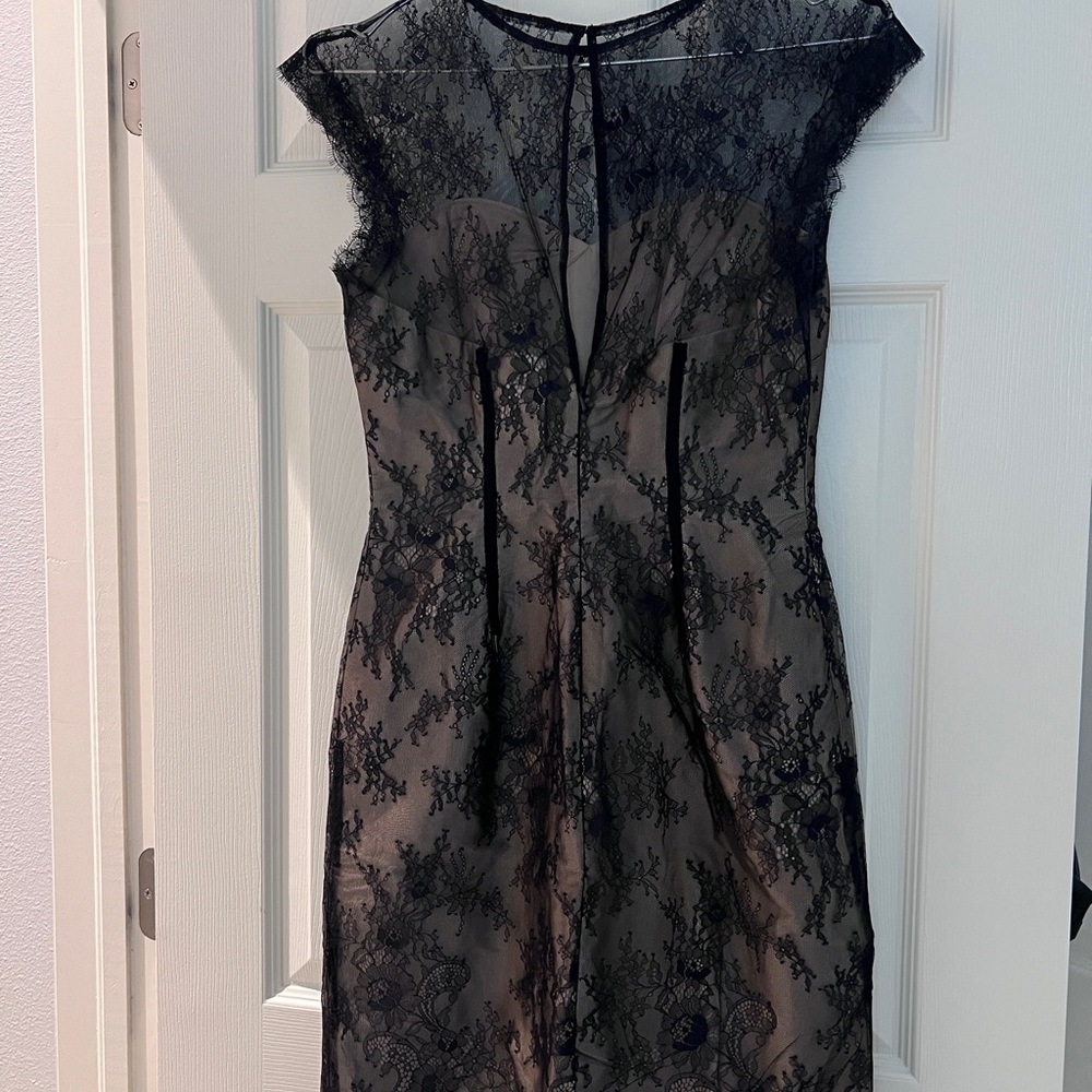 Monique Lhuillier Black Lace Backless Dress